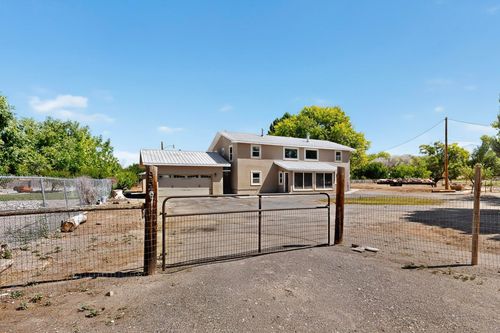 354 W Ella Dr, Corrales, NM, 87048 | Card Image