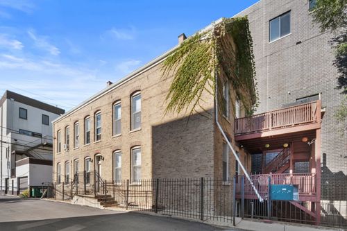 1616 N Bosworth Ave, Chicago, IL, 60642-1434 | Card Image