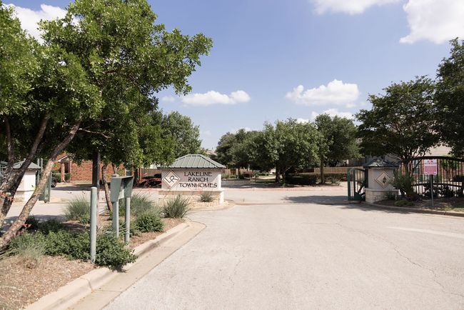 View of gated entry | Image 32