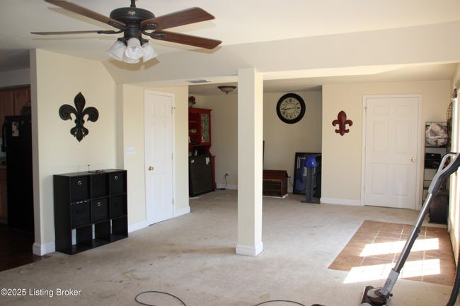 1384 Highway 1066, Home with 4 bedrooms, 3 bathrooms and null parking in Bloomfield KY | Image 75