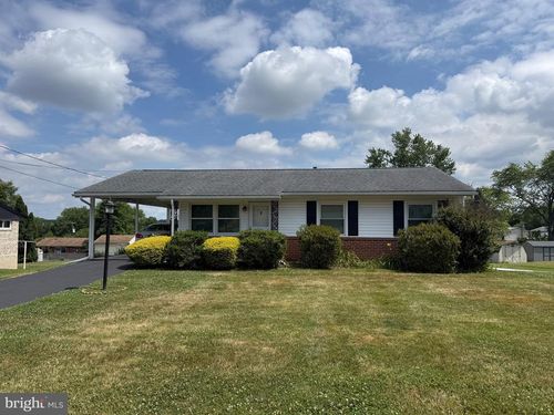 2574 Emig Mill Rd, DOVER, PA, 17315-4628 | Card Image