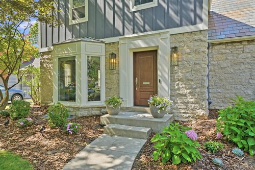 2724 Sherwood Rd, Columbus, OH, 43209-2206 | Card Image