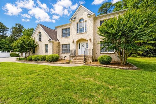 117 Benjamins Ct, Seaford, VA, 23696-2366 | Card Image