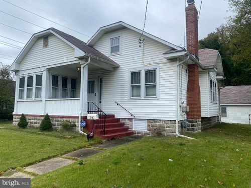 79 Cross Keys Rd, Berlin, NJ, 08009-1457 | Card Image