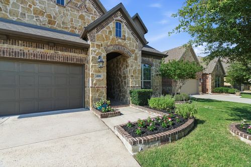 400 Ridgewood Dr, Lewisville, TX, 75067-8248 | Card Image