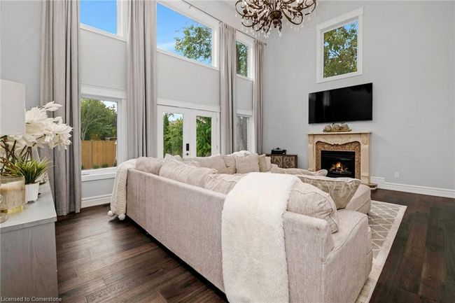 435 Country Club Dr, House other with 5 bedrooms, 5 bathrooms and 4 parking in Windsor ON | Image 8