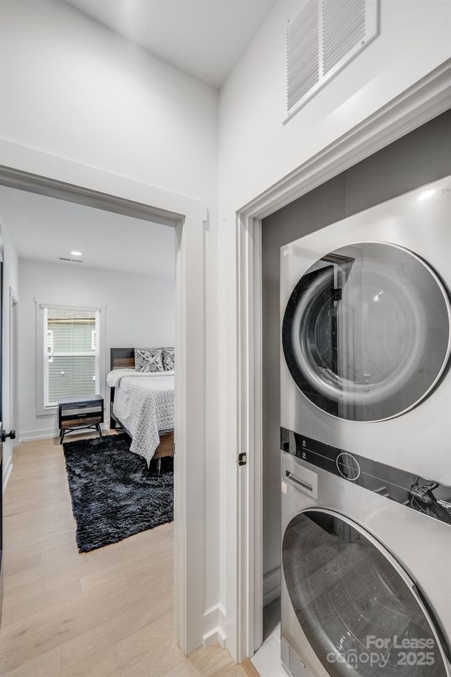 1500 Effingham Rd, Townhouse with 3 bedrooms, 4 bathrooms and null parking in Charlotte NC | Image 27
