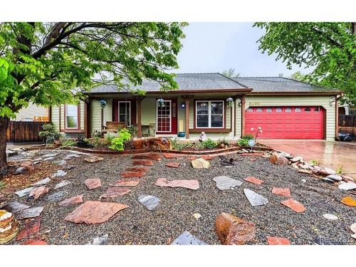 8266 S Logan Ct, Littleton, CO, 80122-2860 | Card Image