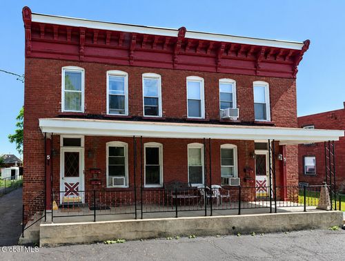 b-5 Alden St, Watervliet, NY, 12189-1879 | Card Image
