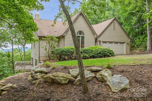 22 Timber Park Dr, Black Mountain, NC, 28711-9460 | Card Image