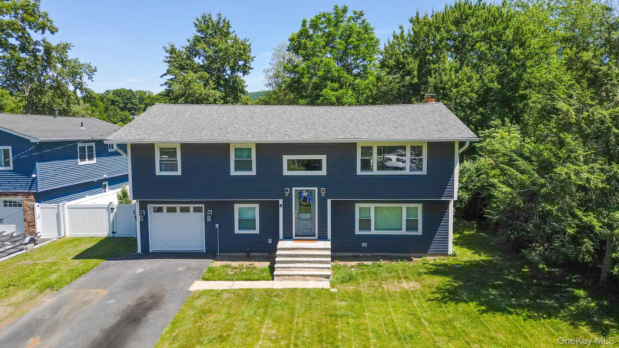 Residential in Warwick (Town)
