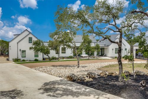 1958 Paradise Pkwy, Canyon Lake, TX, 78133-6540 | Card Image