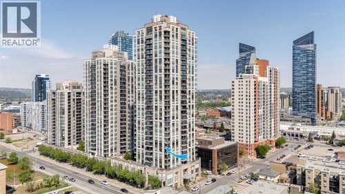 1111 10 St Sw, Calgary, AB, T2R1E3 | Card Image