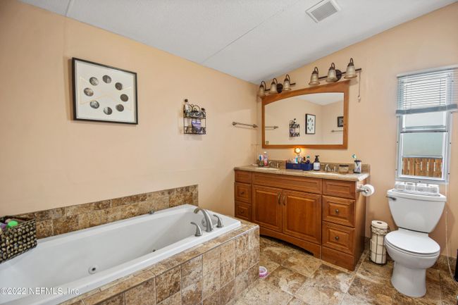 8853 Taurus Cir N, House other with 3 bedrooms, 2 bathrooms and null parking in Jacksonville FL | Image 10