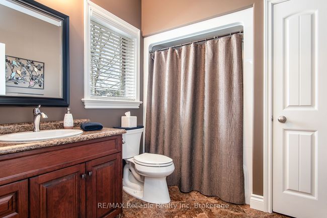 24 Carriage Lane, House other with 3 bedrooms, 3 bathrooms and 6 parking in Bayfield ON | Image 31