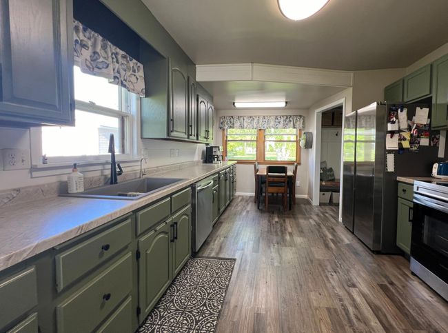 404 1 St St S, House other with 2 bedrooms, 1 bathrooms and null parking in Hoffman MN | Image 11