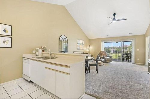 apt-36-120 Spring Creek Ct, Branson, MO, 65616-8864 | Card Image