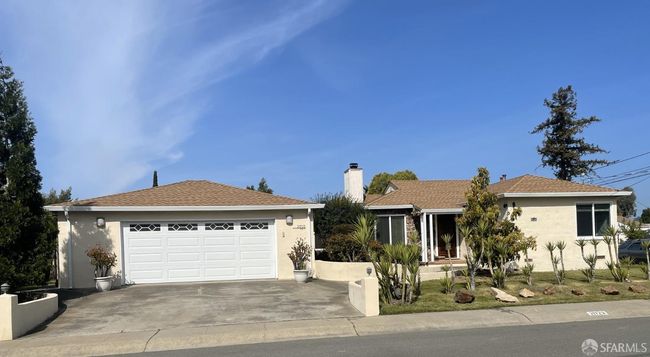21723 Ada St, House other with 3 bedrooms, 2 bathrooms and 2 parking in Castro Valley CA | Image 5