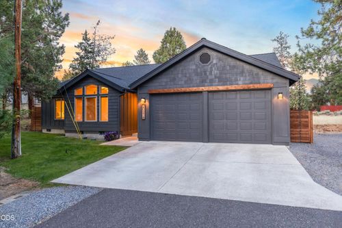 20218 Archie Briggs Road, Bend, OR, 97703 | Card Image