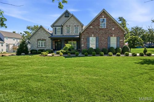 1456 Fawnvalley Ct, Des Peres, MO, 63131-4219 | Card Image