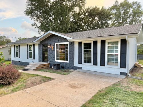 112 Gwen Dr, Ringgold, GA, 30736-6120 | Card Image