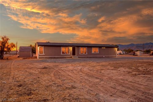 1700 Casey Rd, Pahrump, NV, 89048-7449 | Card Image