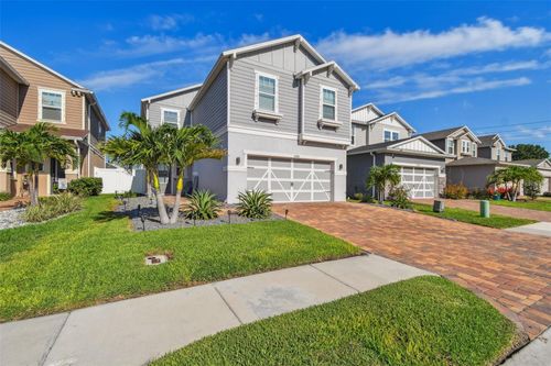 8148 Artisan Cir, Seminole, FL, 33777-2846 | Card Image