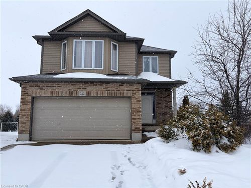 212 Westfield Pl, Waterloo, ON, N2T2R2 | Card Image