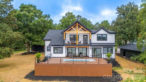 216 Lake Pines Ln, Lexington, NC, 27292-6443 | Card Image