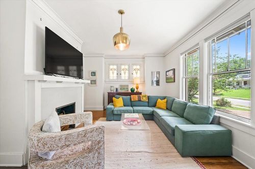 2012 Higbee Ave, Memphis, TN, 38104-5333 | Card Image
