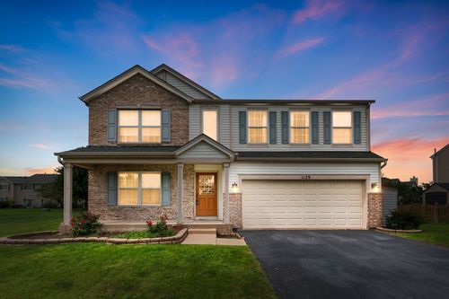 1129 S Wabena Ave, Minooka, IL, 60447-8516 | Card Image