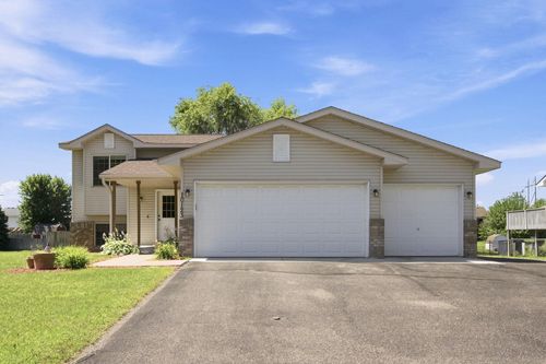 10123 Park Place Dr, Monticello, MN, 55362-8612 | Card Image