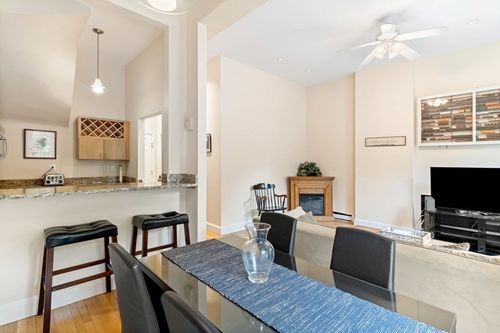 2-8 Greenwich Park, Boston, MA, 02118-3004 | Card Image