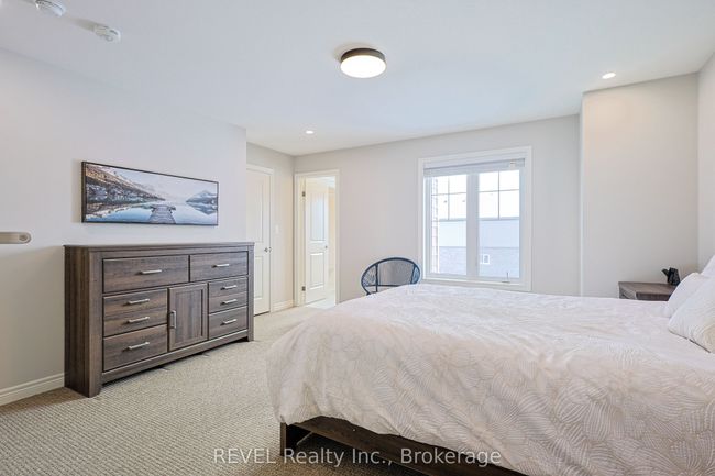 196 Heron St, House attached with 3 bedrooms, 3 bathrooms and 2 parking in Welland ON | Image 27