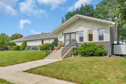 4820 71st St, Kenosha, WI, 53142-3730 | Card Image