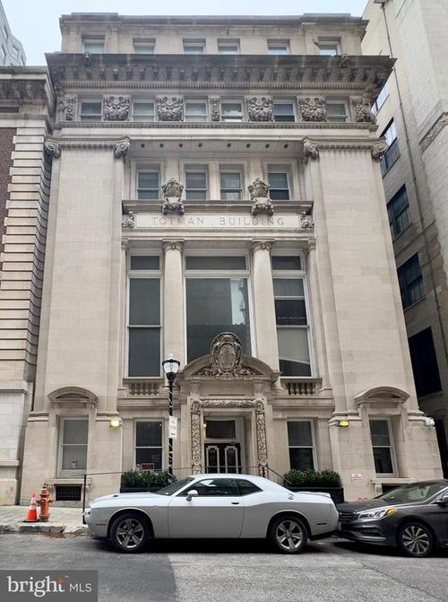 4b-208 E Redwood St, BALTIMORE, MD, 21202-5070 | Card Image