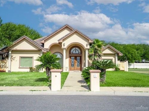 3904 S K Center St, McAllen, TX, 78503-1749 | Card Image