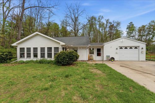 26281 Stroup St, South Bend, IN, 46628-4828 | Card Image