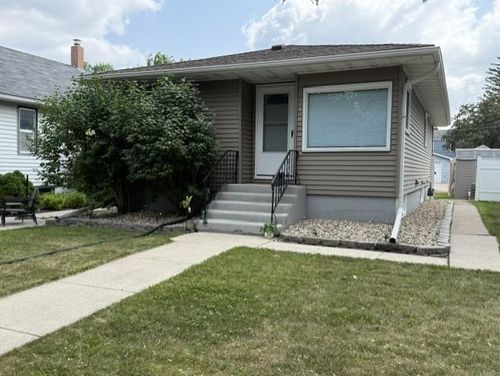 408 8th St N, Breckenridge, MN, 56520-1534 | Card Image