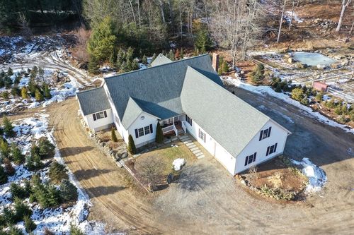 1380 N Brookfield Rd, Oakham, MA, 01068-9513 | Card Image