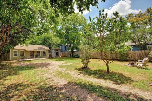 506 W Saint Johns Ave, Austin, TX, 78752-2420 | Card Image