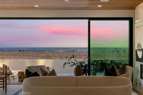 5007 Seashore Dr, Newport Beach, CA, 92663-2427 | Card Image