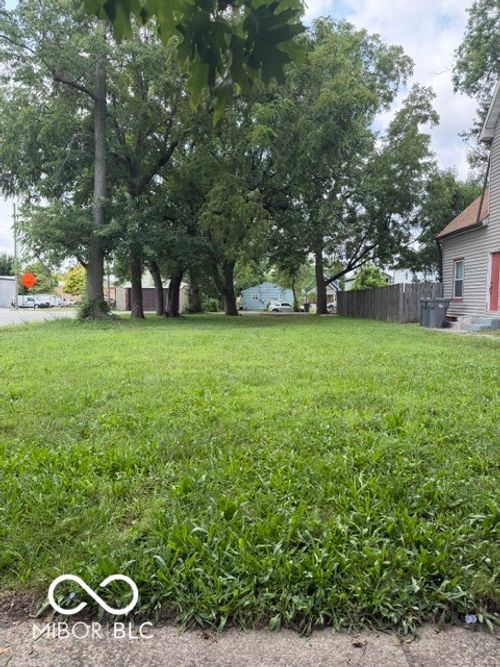 14 Jefferson Ave, Indianapolis, IN, 46201-3136 | Card Image