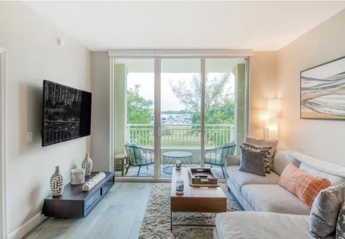 unit-229-480 Hibiscus St, West Palm Beach, FL, 33401-5866 | Card Image