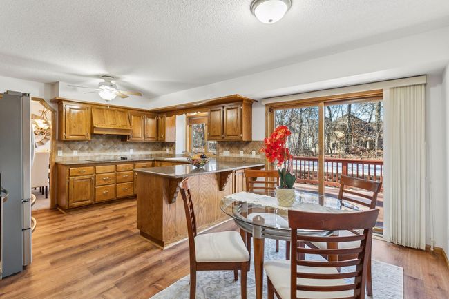5929 Oxford St N, House other with 4 bedrooms, 4 bathrooms and null parking in Shoreview MN | Image 16