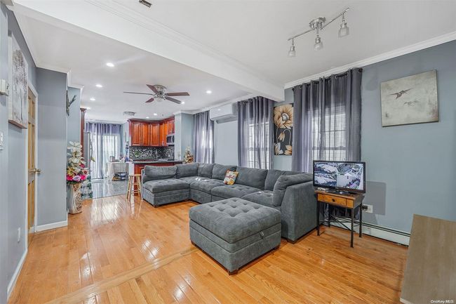 130-13 Lefferts Blvd, House other with 3 bedrooms, 3 bathrooms and null parking in S Ozone Park NY | Image 9