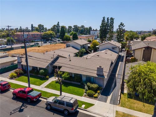 5941 Kingman Ave, Buena Park, CA, 90621-2061 | Card Image