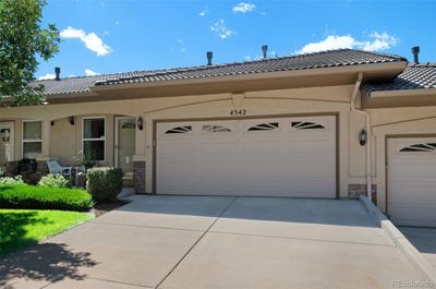 4342 Susie View, Townhouse with 3 bedrooms, 2 bathrooms and 2 parking in Colorado Springs CO | Image 2