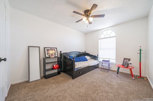 9907 Autumn Vly, House other with 4 bedrooms, 3 bathrooms and null parking in Converse TX | Image 18