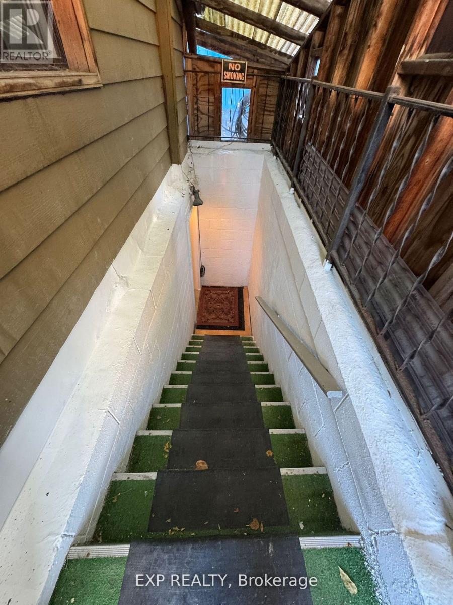 Residential Lease in Toronto (Dovercourt-Wallace Emerson-Junction) 3